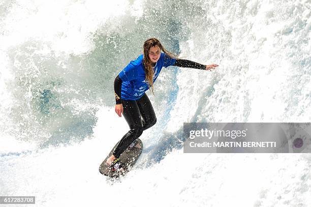 68 Flowrider Stock Photos, High-Res Pictures, and Images - Getty Images