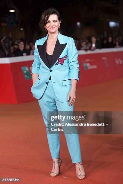 Juliette Binoche walks a red carpet for 'The English Patient - Il Paziente Inglese' during the 11th Rome Film Festival on October 22, 2016 in Rome,...