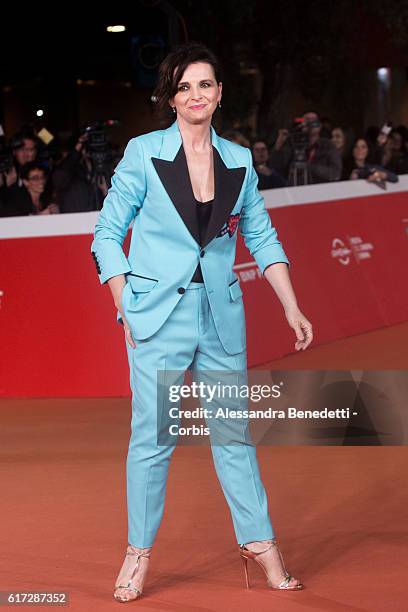 Juliette Binoche walks a red carpet for 'The English Patient - Il Paziente Inglese' during the 11th Rome Film Festival on October 22, 2016 in Rome,...