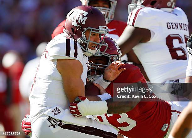 Jonathan Allen of the Alabama Crimson Tide sacks Trevor Knight of the Texas A&M Aggies at Bryant-Denny Stadium on October 22, 2016 in Tuscaloosa,...