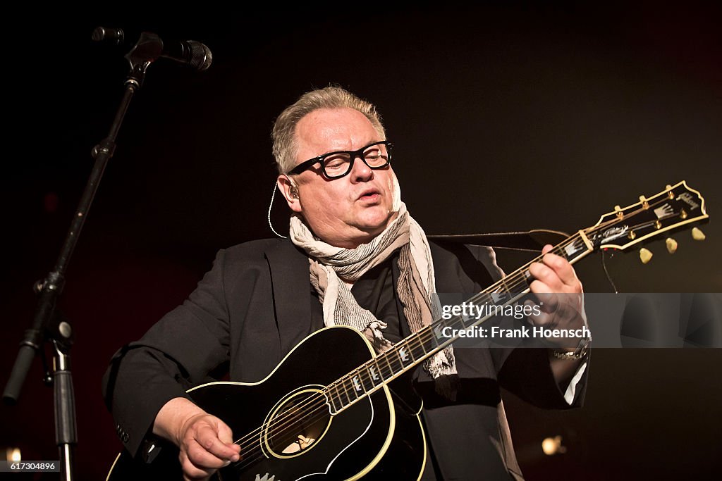 Heinz Rudolf Kunze Performs In Berlin