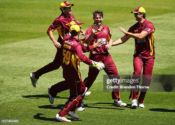 Michael Neser of the Bulls celebrates with team mates after claiming the wicket of Nic Maddinson of the Blues during the Matador BBQs One Day Cup...