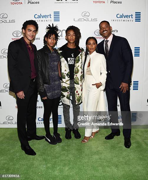 Actors Trey Smith, Willow Smith, Jaden Smith, Jada Pinkett Smith and Will Smith arrive at the 26th Annual EMA Awards at Warner Bros. Studios on...