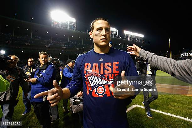 Anthony Rizzo of the Chicago Cubs celebrates after defeating the Los Angeles Dodgers 5-0 in game six of the National League Championship Series to...