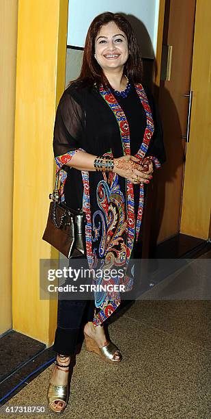 68 Ayesha Jhulka Photos and Premium High Res Pictures - Getty Images 68 Ayesha Jhulka Photos and Premium High Res Pictures - Getty Images