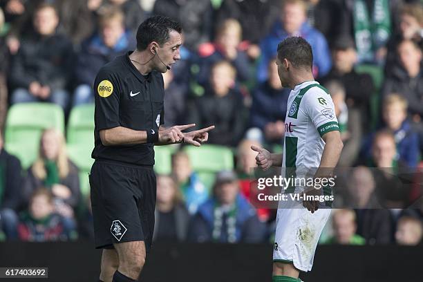 Scheidsrechter Dennis Higler, Bryan Linssen of FC Groningen,during the Dutch Eredivisie match between FC Groningen and AZ at Noordlease stadium on...