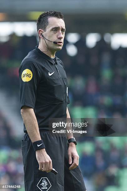 Fc Groningen - AZ, scheidsrechter Dennis Higler,during the Dutch Eredivisie match between FC Groningen and AZ at Noordlease stadium on October 23,...