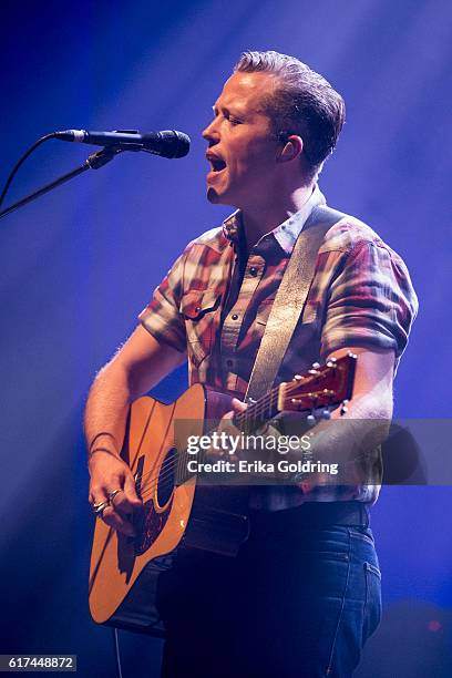 Jason Isbell performs at The Joy Theater on October 22, 2016 in New Orleans, Louisiana.