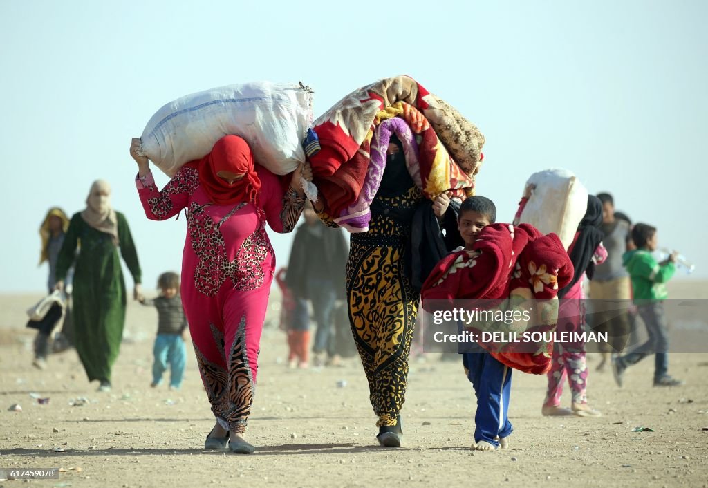 TOPSHOT-SYRIA-IRAQ-CONFLICT-REFUGEES