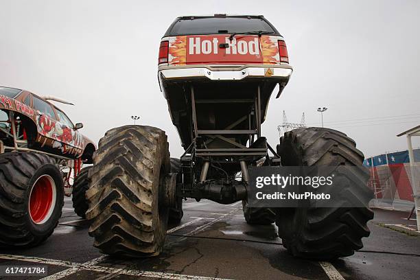 With the help of Auchan supermarkets a stunt car show is organised on the shopping center terrain where motorcyclists, guad drivers and others show...