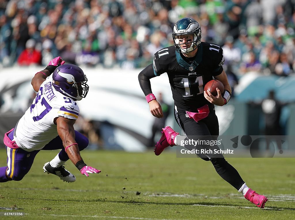 Minnesota Vikings v Philadelphia Eagles