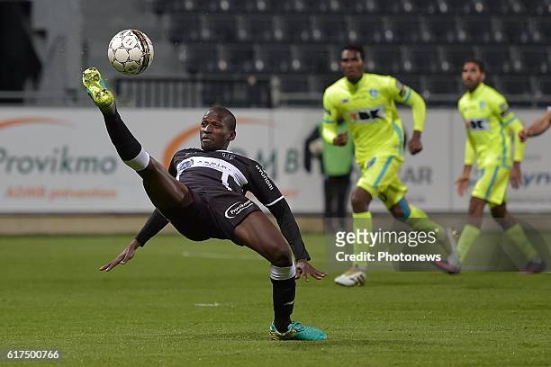 Ibrahim Diallo of KAS Eupen during the Jupiler Pro League match between KAS Eupen and KAA Gent at the Kehrweg Stadion on october 23, 2016 in Eupen,...