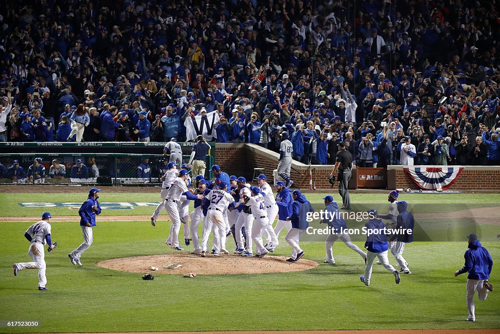 MLB: OCT 22 NLCS Game 6 - Dodgers at Cubs