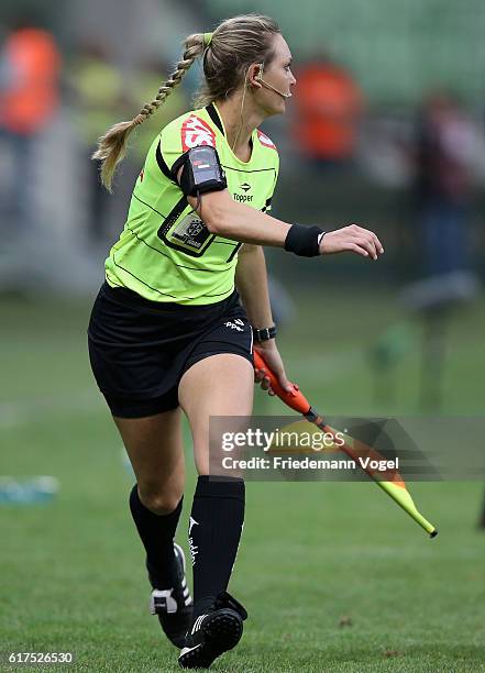 Referee Assistant Nadine Schramm Camara Bastos looks on during the match between Palmeiras and Sport Recife for the Brazilian Series A 2016 at...