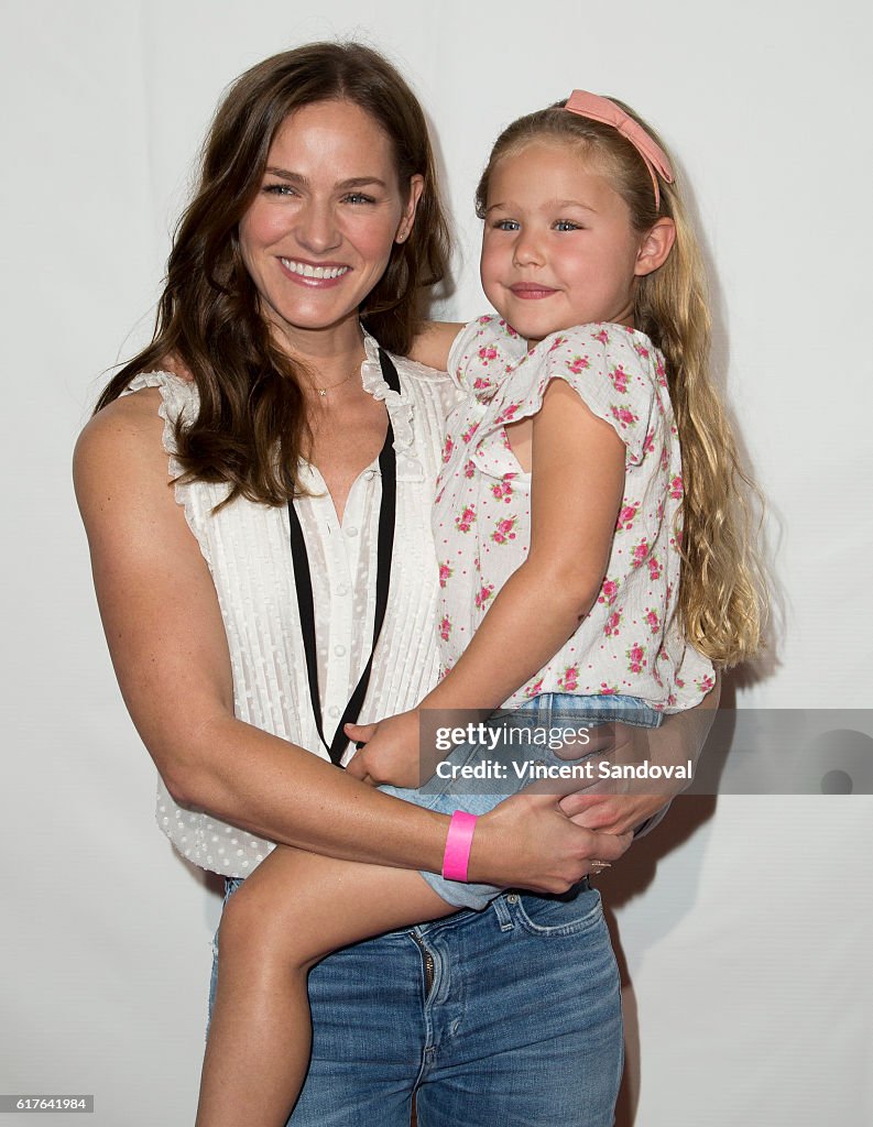 Elizabeth Glaser Pediatric AIDS Foundation's 27th Annual A Time For Heroes - Arrivals