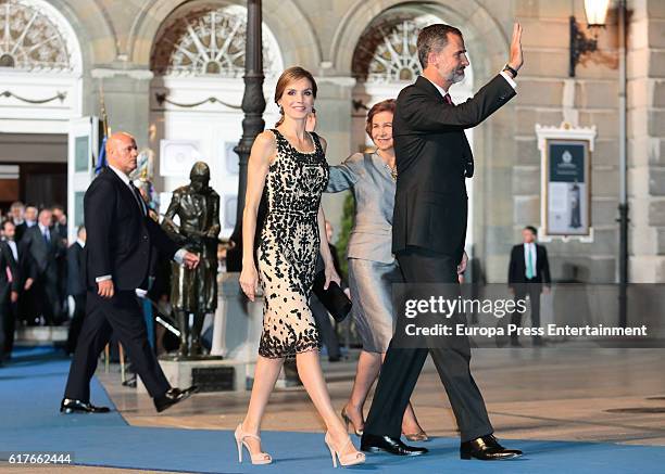 Queen Sofia, King Felipe VI of Spain and Queen Letizia of Spain attend the Princesa de Asturias Awards 2016 ceremony at the Campoamor Theater on...