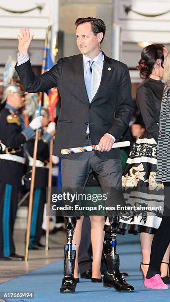 Hugh Herr receives the Princess of Asturias Awards for Technical & Scientific Research 2016 during the Princesa de Asturias Awards 2016 ceremony at...