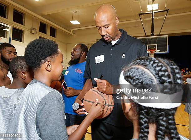 Former NBA player, Bruce Bowen participates in the NBA Clinic at the Miccio Community Center along with the NYPD in Brooklyn, NY on October 14, 2016....