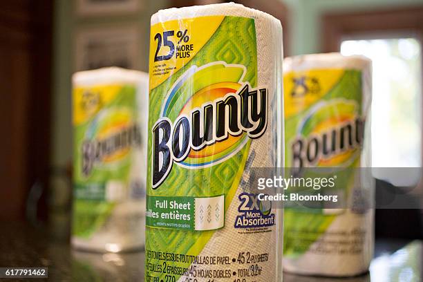 Procter & Gamble Co. Bounty brand paper towels are arranged for a photograph in Tiskilwa, Illinois, U.S., on Monday, Oct. 24, 2016. Procter & Gamble...