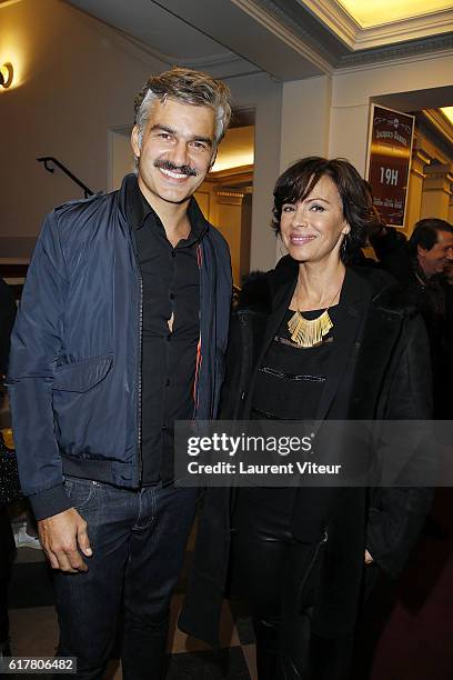 Francois Vincentelli and Mathilda May attend "L'Heureux Elu" Theater Play Premiere at Theatre de La Madeleine on October 24, 2016 in Paris, France.