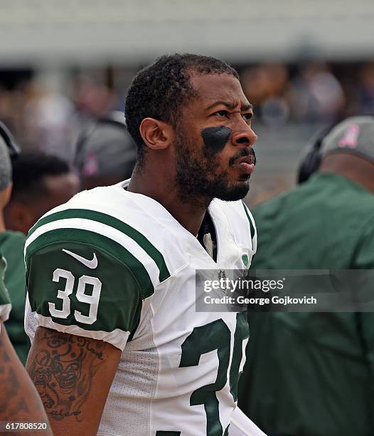 Safety Antonio Allen of the New York Jets looks on from the sideline during a game against the Pittsburgh Steelers at Heinz Field on October 9, 2016...