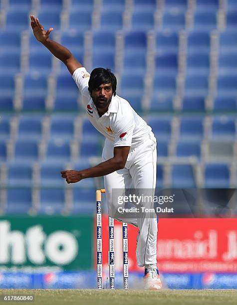 Rahat Ali of Pakistan bowls during Day Five of the Second Test between Pakistan and West Indies at Zayed Cricket Stadium on October 25, 2016 in Abu...