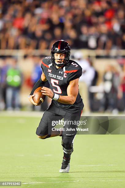 Patrick Mahomes II of the Texas Tech Red Raiders runs with the ball during the game against the Oklahoma Sooners on October 22, 2016 at AT&T Jones...