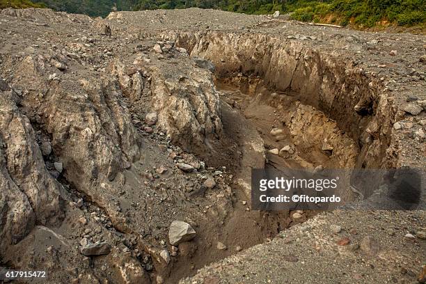 volcán de colima, lava flows and soil flows - volcán stock pictures, royalty-free photos & images
