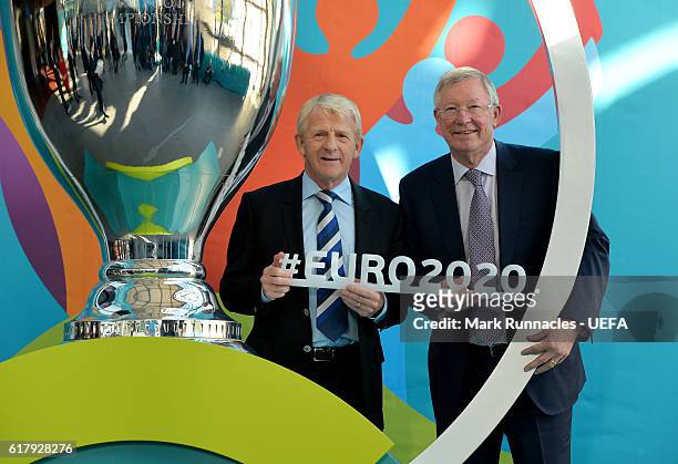 Sir Alex Ferguson and Scotland manager Gordon Strachan during the Glasgow UEFA EURO 2020 Host City Logo Launch at the Glasgow Science Centre on...