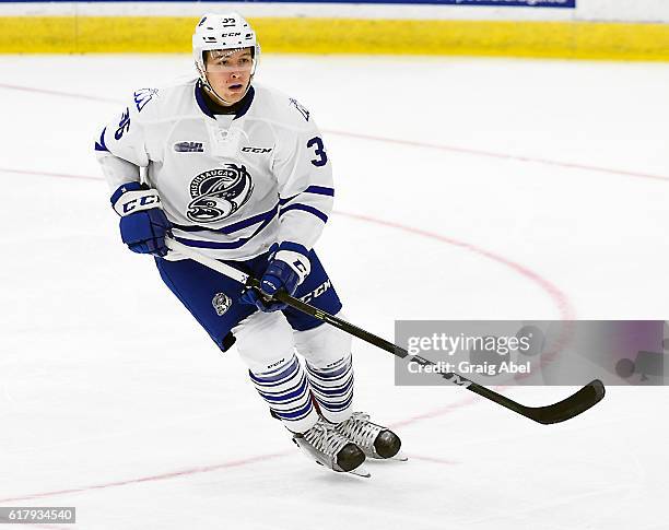 Austin Osmanski of the Mississauga Steelheads turns up ice against the Niagara IceDogs during game action on October 21, 2016 at Hershey Centre in...