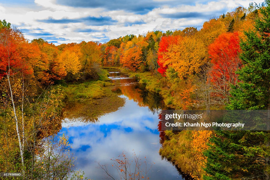 Changing Fall Photos Changing Colours Autumn 2016 High-Res Stock Photo - Getty Images