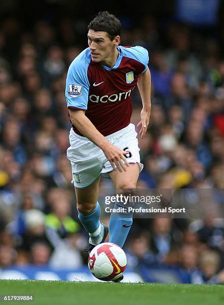 Gareth Barry of Aston Villa in action during the Barclays Premier League match between Chelsea and Aston Villa at Stamford Bridge on October 5, 2008...