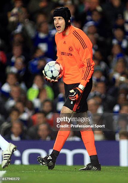 Goalkeeper Petr Cech of Chelsea in action during the UEFA Champions League Group A match between Chelsea and AS Roma at Stamford Bridge on October...