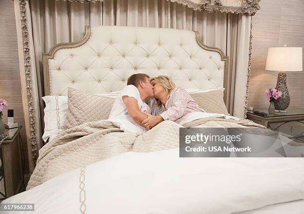 The House That Todd Built" Episode 425 -- Pictured: Todd Chrisley, Julie Chrisley --