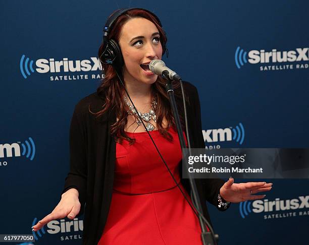 Nikki Pope preforms at SiriusXM Studio on October 25, 2016 in New York City.