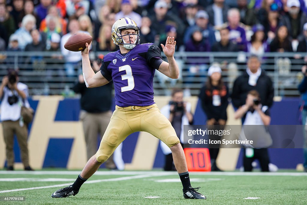 NCAA FOOTBALL: OCT 22 Oregon State at Washington