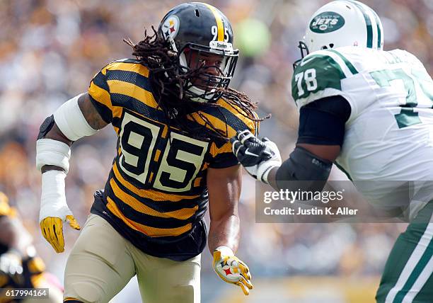 Jarvis Jones of the Pittsburgh Steelers in action during the game against the New York Jets on October 9, 2016 at Heinz Field in Pittsburgh,...