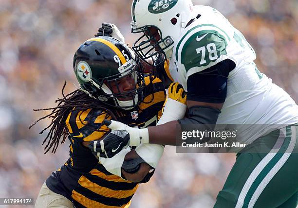 Jarvis Jones of the Pittsburgh Steelers in action during the game against the New York Jets on October 9, 2016 at Heinz Field in Pittsburgh,...