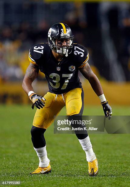 Jordan Dangerfield of the Pittsburgh Steelers in action during the game against the Kansas City Chiefs at Heinz Field on October 2, 2016 in...