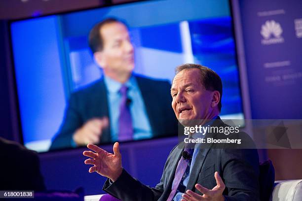 Paul Tudor Jones, co-chairman and chief investment officer of Tudor Investment Corp., speaks during Bloomberg's fourth-annual Year Ahead Summit in...