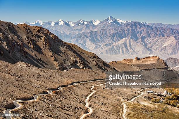 khardung la - nubra valley stock pictures, royalty-free photos & images