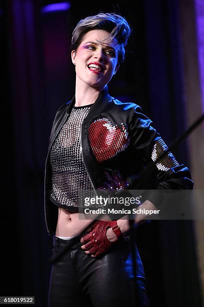 Actress and singer Evan Rachel Wood performs on stage at The Build Series Presents Evan Rachel Wood Discusses The New Show "Westworld" & Performs...