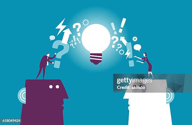 ilustraciones, imágenes clip art, dibujos animados e iconos de stock de intercambio de preguntas e ideas - sección del medio