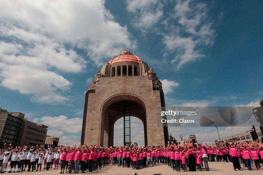 Flashmob 'CDMX Mexico's Pride'