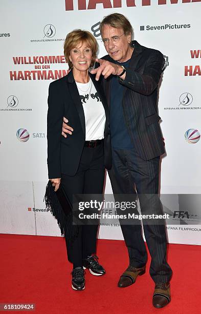 Ulrike Kriener and her husband Georg Weber during the 'Willkommen bei den Hartmanns' premiere at Mathaeser Filmpalast on October 25, 2016 in Munich,...