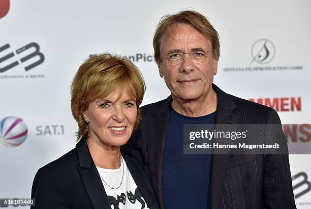 Ulrike Kriener and her husband Georg Weber during the 'Willkommen bei den Hartmanns' premiere at Mathaeser Filmpalast on October 25, 2016 in Munich,...