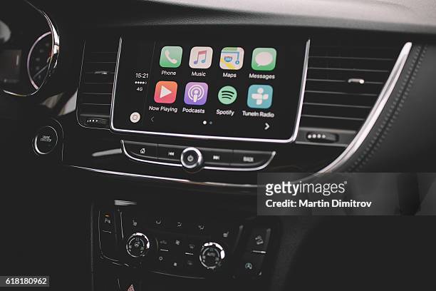 applecarplay in mokka x - inside car stock pictures, royalty-free photos & images