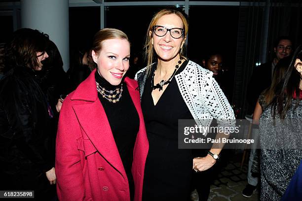 Judith Cur 147 Jennifer Myles Stock Photos, High-Res Pictures, and Images - Getty ...