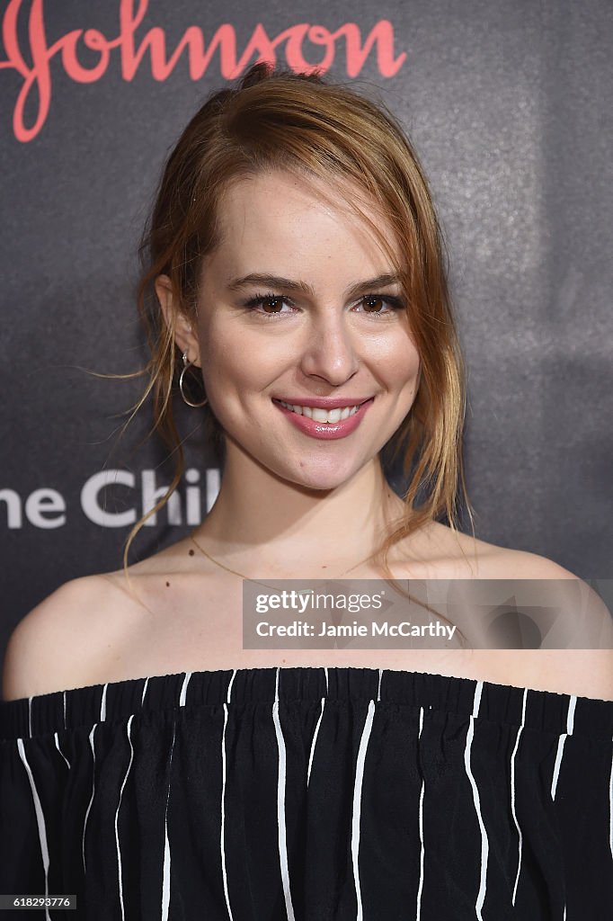 4th Annual Save the Children Illumination Gala - Arrivals