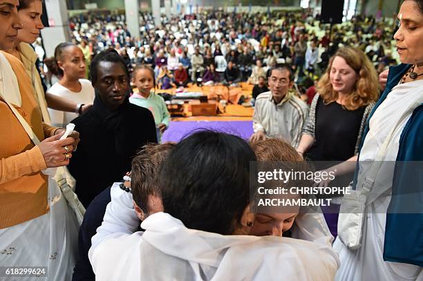 156 Mata Amritanandamayi Pictures Stock Photos, HighRes Pictures, and